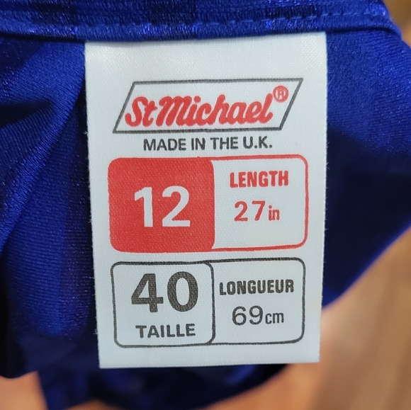 Fun and Flirty St. Michael Vintage Skirt - Picture 4 of 6